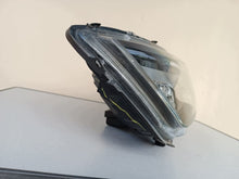 Load image into Gallery viewer, Frontscheinwerfer Iveco Daily IV 05802711800 Links Scheinwerfer Headlight SCH9047855717dz