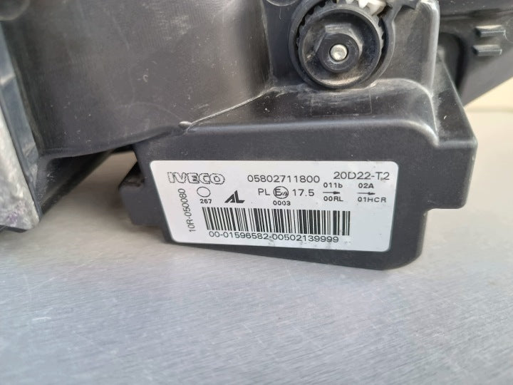 Frontscheinwerfer Iveco Daily IV 05802711800 Links Scheinwerfer Headlight SCH9047855717dz