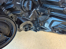 Load image into Gallery viewer, Frontscheinwerfer Renault Trafic III 260608912R Links Scheinwerfer Headlight SCH9051831602ju