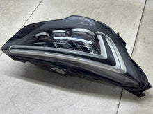 Laden Sie das Bild in den Galerie-Viewer, Frontscheinwerfer Opel Crossland X 39153432 Rechts Scheinwerfer Headlight SCH9064454295tm