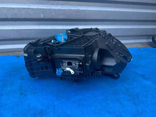 Laden Sie das Bild in den Galerie-Viewer, Frontscheinwerfer Mercedes-Benz A2069062903 LED Links Scheinwerfer Headlight SCH9070956630mr