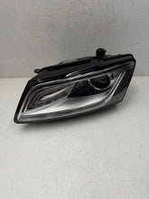 Laden Sie das Bild in den Galerie-Viewer, Frontscheinwerfer Audi Q5 8R0941031C Links Scheinwerfer Headlight SCH9071023448sy