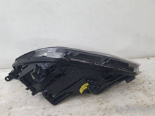 Laden Sie das Bild in den Galerie-Viewer, Frontscheinwerfer Hyundai I30 III 92102G4120 Full LED Rechts Headlight SCH9072630359gv
