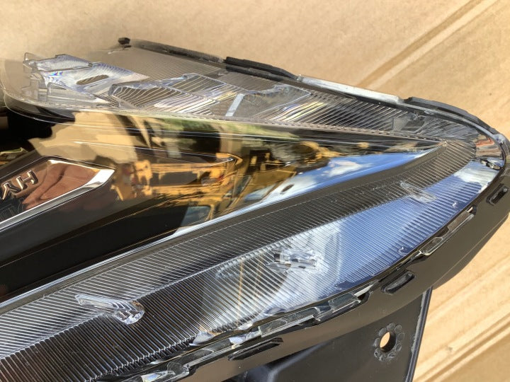 Frontscheinwerfer Hyundai Bayon 92102Q0500 Rechts Scheinwerfer Headlight SCH9072633120ok