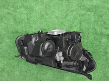 Laden Sie das Bild in den Galerie-Viewer, Frontscheinwerfer Nissan Qashqai I 1EL010335-31 Links Scheinwerfer Headlight SCH9076762279ud