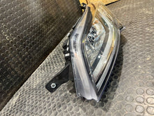 Laden Sie das Bild in den Galerie-Viewer, Frontscheinwerfer Fiat Ducato S2604Z0291 Ein Satz Scheinwerfer Headlight SCH9086293293yy