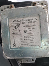 Laden Sie das Bild in den Galerie-Viewer, Frontscheinwerfer Mercedes-Benz X164 A1648208861 Rechts Scheinwerfer Headlight SCH9088702786kw