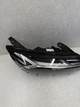 Laden Sie das Bild in den Galerie-Viewer, Frontscheinwerfer Dacia Sandero III Logan Jogger 260104363R Rechts Headlight SCH9090455590dg