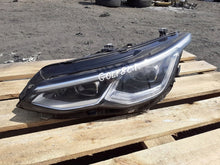 Laden Sie das Bild in den Galerie-Viewer, Frontscheinwerfer VW Golf VIII I 90180992 Links Scheinwerfer Headlight SCH9090909559tw