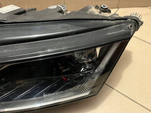 Laden Sie das Bild in den Galerie-Viewer, Frontscheinwerfer Skoda Octavia IV 5E4941015A Full LED Links Headlight SCH9094044258xn
