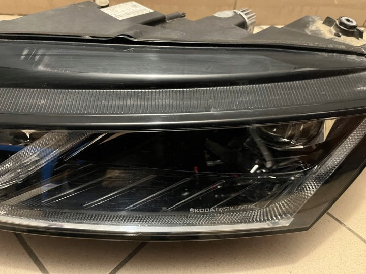 Frontscheinwerfer Skoda Octavia IV 5E4941015A Full LED Links Headlight SCH9094044258xn