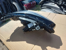 Laden Sie das Bild in den Galerie-Viewer, Frontscheinwerfer Renault Clio I V 260600149R LED Links Scheinwerfer Headlight SCH9094421735vc