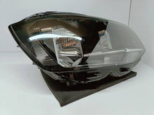 Load image into Gallery viewer, Frontscheinwerfer VW Transporter Caravelle 7E1941016AD Rechts Headlight SCH9097204989tc