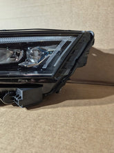 Load image into Gallery viewer, Frontscheinwerfer Skoda Octavia I 5E4941035 LED Links Scheinwerfer Headlight SCH9099385226vj