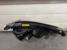 Load image into Gallery viewer, Frontscheinwerfer Toyota Rav 4 W0836 Xenon Links Scheinwerfer Headlight SCH9104147343mv