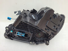 Laden Sie das Bild in den Galerie-Viewer, Frontscheinwerfer Mercedes-Benz W206 A2069062605 Rechts Scheinwerfer Headlight SCH9108692341uu