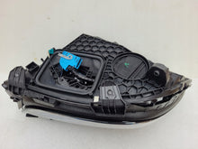 Laden Sie das Bild in den Galerie-Viewer, Frontscheinwerfer Mercedes-Benz W206 A2069062605 Rechts Scheinwerfer Headlight SCH9108692341uu