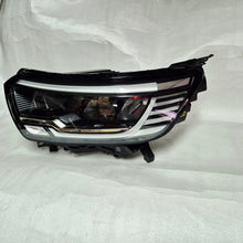 Laden Sie das Bild in den Galerie-Viewer, Frontscheinwerfer Renault Kangoo 260608525 Links Scheinwerfer Headlight SCH9111242195ay