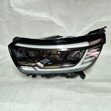 Laden Sie das Bild in den Galerie-Viewer, Frontscheinwerfer Renault Kangoo 260608525 Links Scheinwerfer Headlight SCH9111242195ay