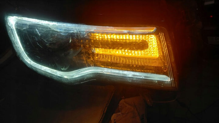 Frontscheinwerfer Jeep Grand Cherokee Wk2 ZCR1199BR Rechts Headlight SCH9112297128gi