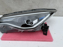 Laden Sie das Bild in den Galerie-Viewer, Frontscheinwerfer Renault Zoe 260609388R Links Scheinwerfer Headlight SCH9118404329eq