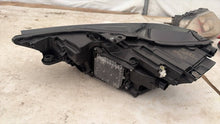 Laden Sie das Bild in den Galerie-Viewer, Frontscheinwerfer Audi A6 4K0941040 Rechts Scheinwerfer Headlight SCH9118965731xc