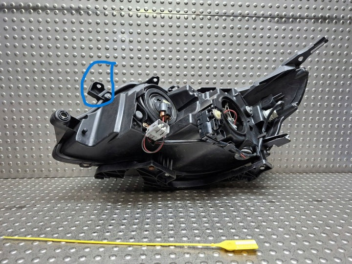 Frontscheinwerfer Subaru Forester VAY7695 Rechts Scheinwerfer Headlight SCH9126408843pm