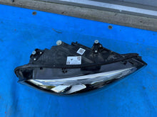 Laden Sie das Bild in den Galerie-Viewer, Frontscheinwerfer Mercedes-Benz 1779063805 LED Rechts Scheinwerfer Headlight SCH9126868511mj