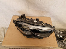 Laden Sie das Bild in den Galerie-Viewer, Frontscheinwerfer Mercedes-Benz A2149064202 Rechts Scheinwerfer Headlight SCH9129653110dc