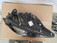Laden Sie das Bild in den Galerie-Viewer, Frontscheinwerfer Mercedes-Benz A2149064202 Rechts Scheinwerfer Headlight SCH9129653110dc