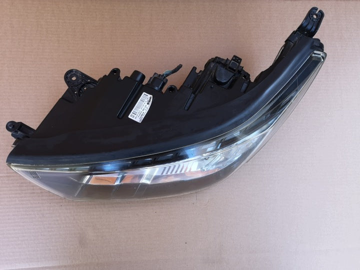 Frontscheinwerfer Ssangyong Tivoli 8310135300 Links Scheinwerfer Headlight SCH9132730914wh