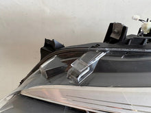 Laden Sie das Bild in den Galerie-Viewer, Frontscheinwerfer BMW 2 F22 7469779-05 Full LED Links Scheinwerfer Headlight SCH9133745481ur