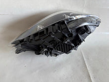 Laden Sie das Bild in den Galerie-Viewer, Frontscheinwerfer BMW 2 F22 7469779-05 Full LED Links Scheinwerfer Headlight SCH9133745481ur