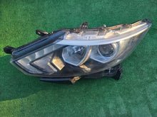 Laden Sie das Bild in den Galerie-Viewer, Frontscheinwerfer Nissan Qashqai I J11 100-18013 LED Links Headlight SCH9136231580fw