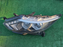 Laden Sie das Bild in den Galerie-Viewer, Frontscheinwerfer Nissan Qashqai I J11 100-18013 LED Links Headlight SCH9136231580fw