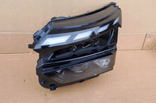Laden Sie das Bild in den Galerie-Viewer, Frontscheinwerfer Skoda Enyaq 5LB941035A LED Links Scheinwerfer Headlight SCH9139151573sw