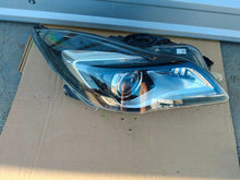 Laden Sie das Bild in den Galerie-Viewer, Frontscheinwerfer Opel Insignia A 1ZT011166-02 Xenon Rechts Headlight SCH9142162516mk