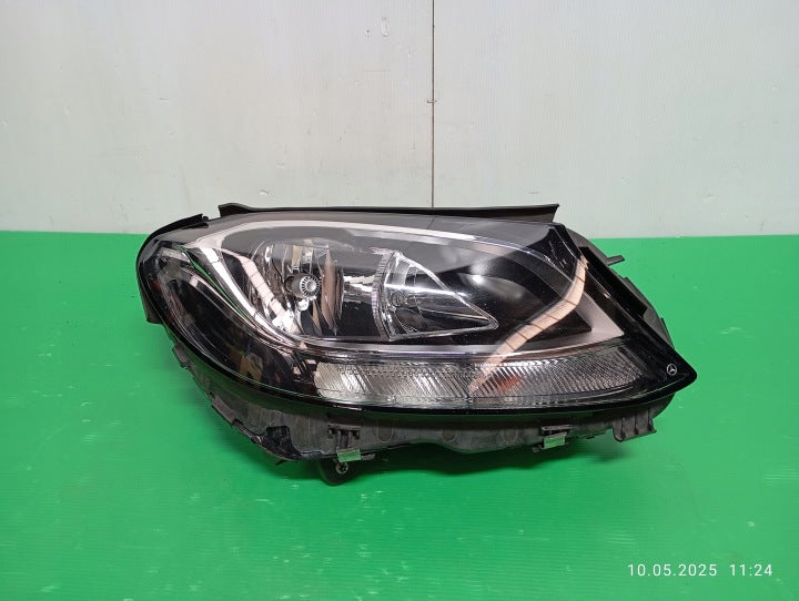 Frontscheinwerfer Mercedes-Benz W205 A2058200261 Rechts Scheinwerfer Headlight SCH9151729596wh