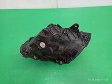 Laden Sie das Bild in den Galerie-Viewer, Frontscheinwerfer Mercedes-Benz W205 A2058200261 Rechts Scheinwerfer Headlight SCH9151729596wh