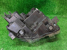 Laden Sie das Bild in den Galerie-Viewer, Frontscheinwerfer Opel E Combo 90145298 Links Scheinwerfer Headlight SCH9157743439ii