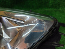 Laden Sie das Bild in den Galerie-Viewer, Frontscheinwerfer Opel E Combo 90145298 Links Scheinwerfer Headlight SCH9157743439ii