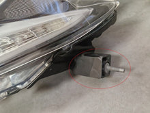 Load image into Gallery viewer, Frontscheinwerfer Nissan Juke F15 26125BV80A LED Links Scheinwerfer Headlight SCH9158164618je