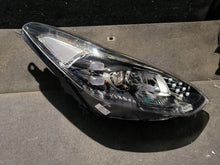 Laden Sie das Bild in den Galerie-Viewer, Frontscheinwerfer Kia Sportage IV 92102F1500 Full LED Rechts Headlight SCH9159341210cv