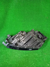 Laden Sie das Bild in den Galerie-Viewer, Frontscheinwerfer Skoda Octavia IV 5E4941016B LE18A6419 Rechts Headlight SCH9172367647oj