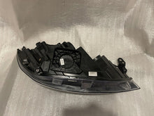 Laden Sie das Bild in den Galerie-Viewer, Frontscheinwerfer Ford Transit Custom PZ31-13E015-CB LED Ein Satz Headlight SCH9180772492ym