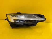 Laden Sie das Bild in den Galerie-Viewer, Frontscheinwerfer Volvo S60 V60 32404682 LED Rechts Scheinwerfer Headlight SCH9182541224py