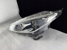 Laden Sie das Bild in den Galerie-Viewer, Frontscheinwerfer Peugeot 208 II 9810805780 Links Scheinwerfer Headlight SCH9185755422sp
