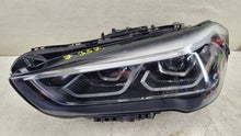 Laden Sie das Bild in den Galerie-Viewer, Frontscheinwerfer BMW X1 F48 7472249-06 Links Scheinwerfer Headlight SCH9186683653dv