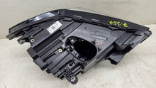 Laden Sie das Bild in den Galerie-Viewer, Frontscheinwerfer BMW X1 F48 7472249-06 Links Scheinwerfer Headlight SCH9186683653dv
