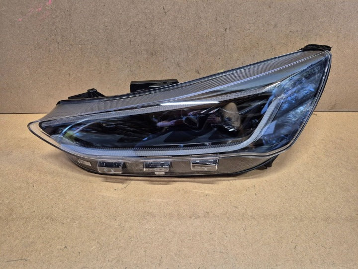 Frontscheinwerfer Ford Focus HX7B13E017AK Links Scheinwerfer Headlight SCH9187760644id